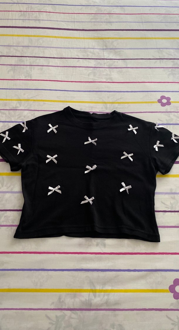 Kız Siyah Kısa Kollu Fiyonklu Tişört - Görsel 2
