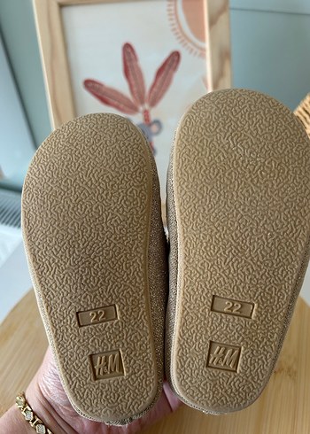 Kız Çocuk Bej Fiyonk Detaylı Babet - Görsel 4