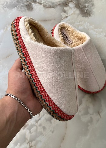 36 Beden Motif Desenli Kışlık Ev Terliği