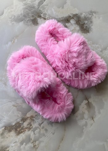 Diğer Tüylü Peluş Ev Terliği - Pembe