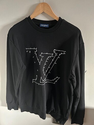 Louis Vuitton Sweatshirt