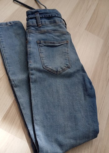 Kadın Mavi Gri Denim Kemerli Jean - Görsel 3
