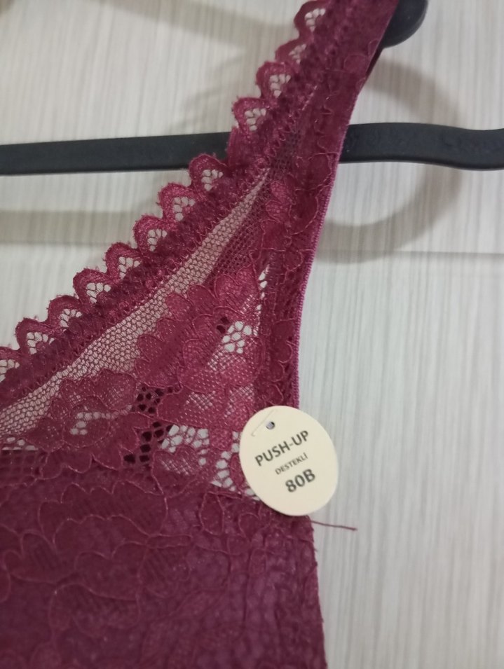 Bordo sütyen takımı - Görsel 3