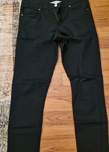 38 Beden HM MARKA KUMAŞ PANTALON