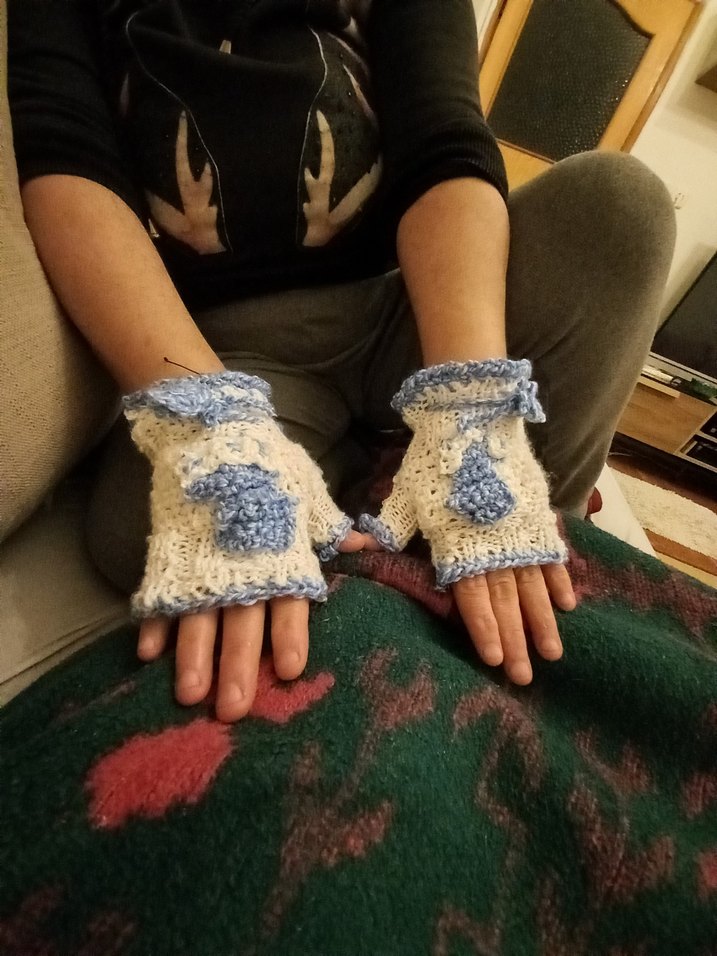 Renkli Nakışlı Örgü Kız Eldivenleri - Görsel 4