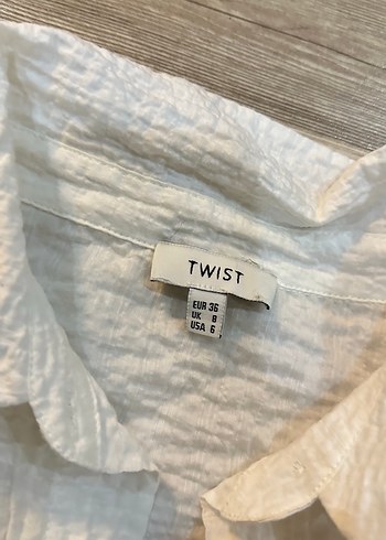 Kadın Beyaz Kısa Kollu Gömlek - Görsel 2