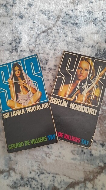 Eski kitaplar, SAS 