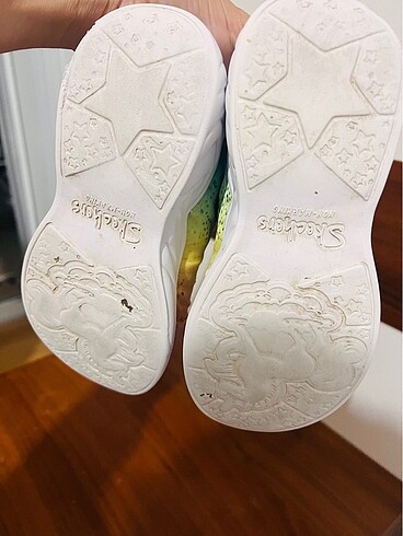 28 Beden çeşitli Renk Skechers Unicorn Serisi