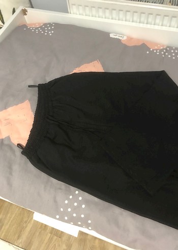 Siyah Rahat Kesim Kadın Kumaş Pantolon - Görsel 2