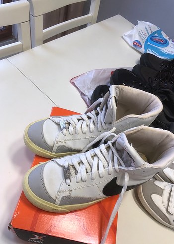 Nike Beyaz Gri Yüksek Spor Ayakkabı - Görsel 3