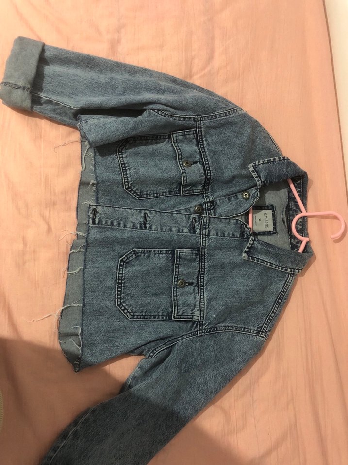 Gri Düğmeli Salaş Kot Ceket - Görsel 4