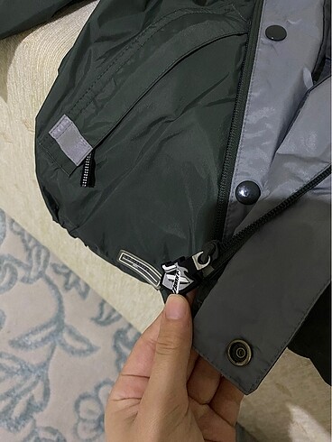 Çocuk yağmurluk mont - Görsel 6