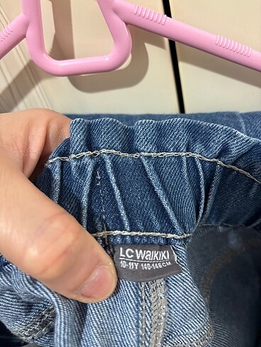 10 Yaş Beden Lc waikiki kız kot pantolon