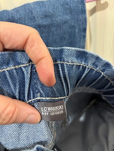 8 Yaş Beden Lc waikiki kot pantolon