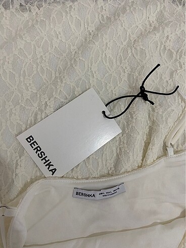 40 Beden Bershka beyaz midi elbise