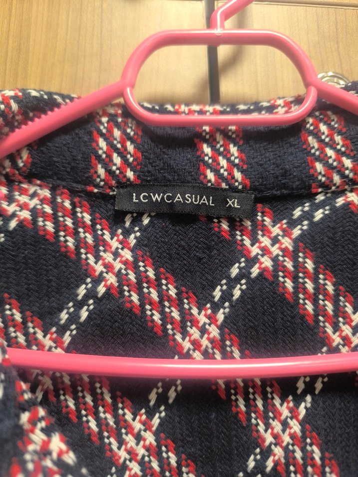 Düğmeli Uzun Kollu Kadın Gömlek - Görsel 2