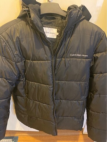 Calvin Klein siyah şişme mont