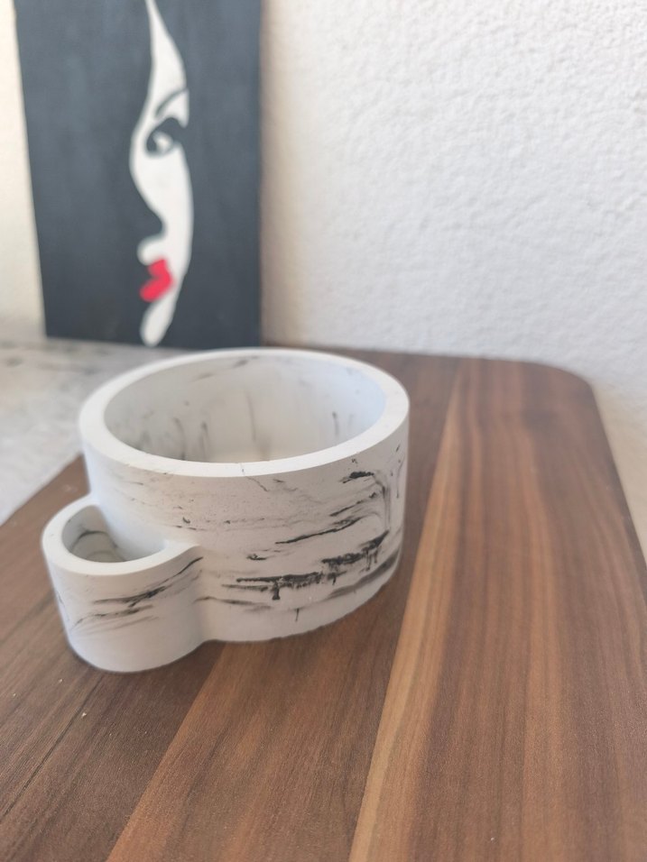 Beyaz Yuvarlak ve desenli mum kalıbı - Görsel 4