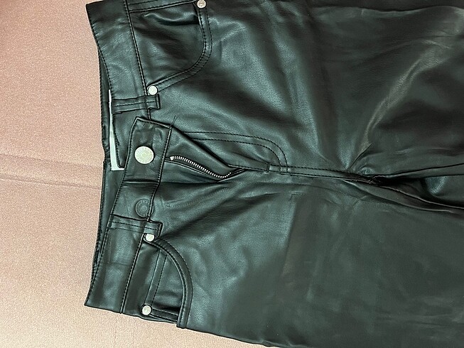 Bershka deri pantolon