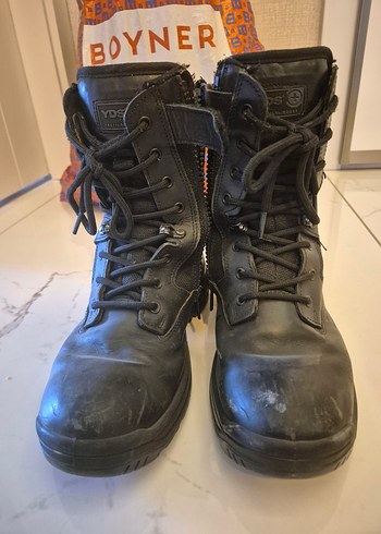 YDS Erkek Bot - Görsel 2