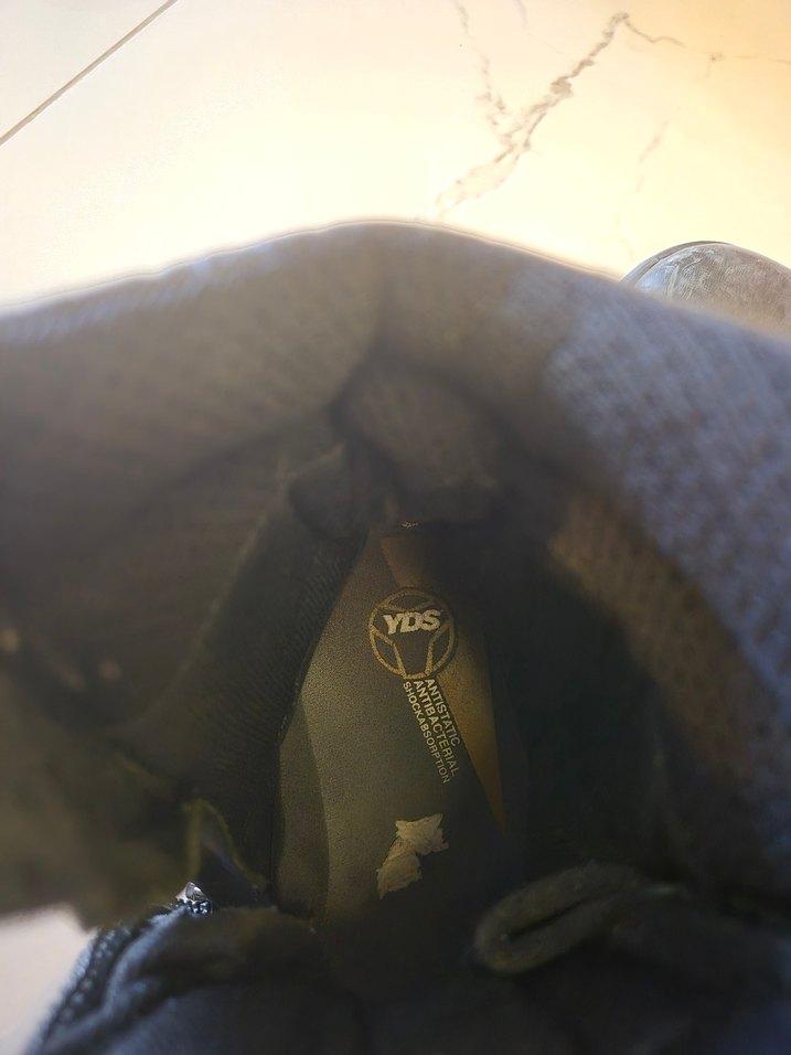 YDS Erkek Bot - Görsel 4