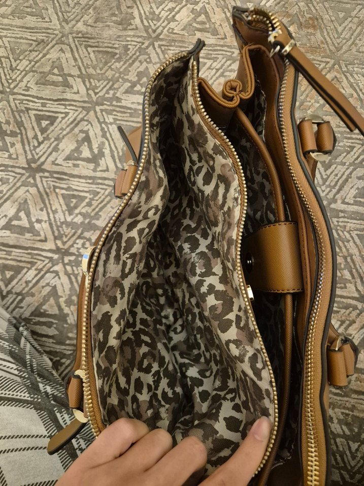 Bej Deri Tokalı Kadın Çanta (Guess) - Görsel 5