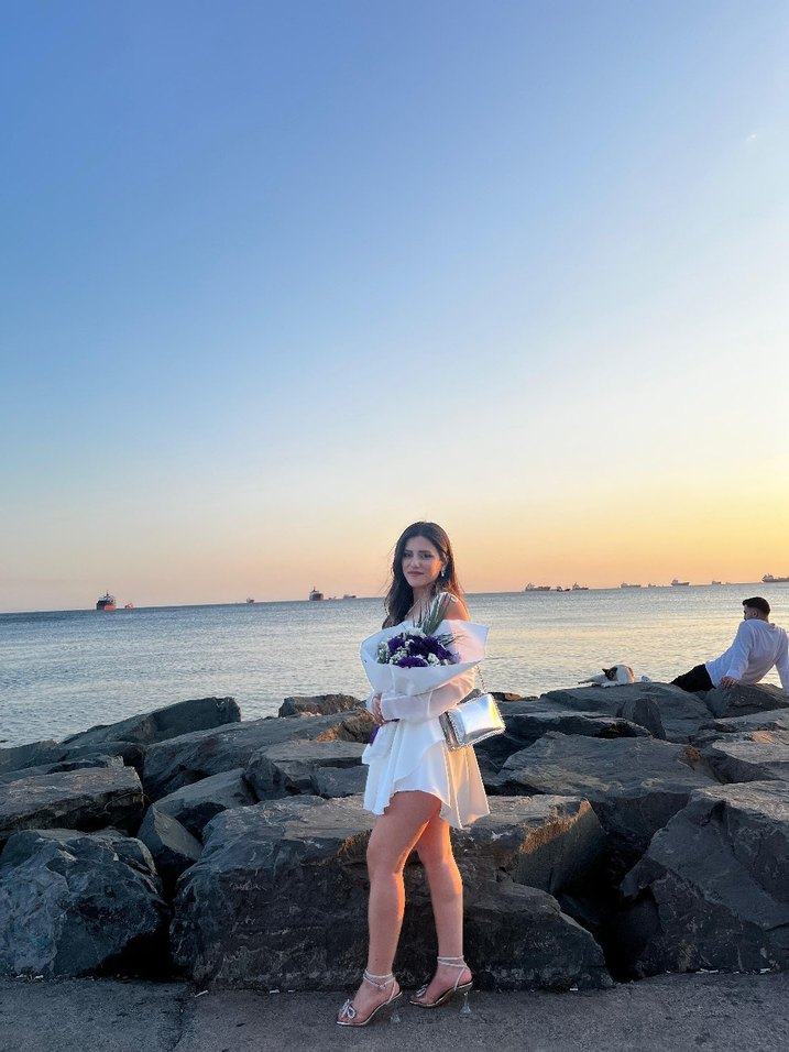 Beyaz Midi Mezuniyet Elbisesi - Görsel 3