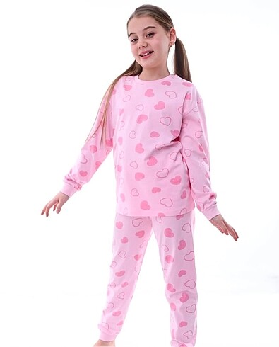 4 Yaş Beden pembe Renk Kalp desenli pijama takimi 3-8 yaş