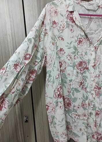 44 Beden Çiçekli pijama takımı