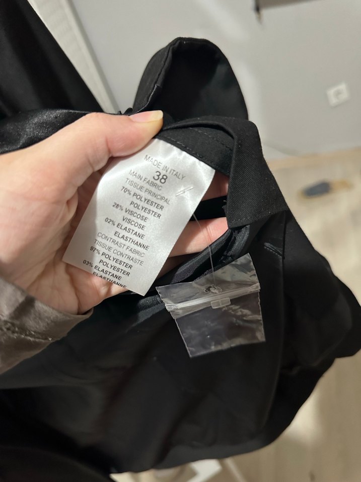 Siyah Notch Yaka Düğmeli Tuxedo Ceket - Görsel 4