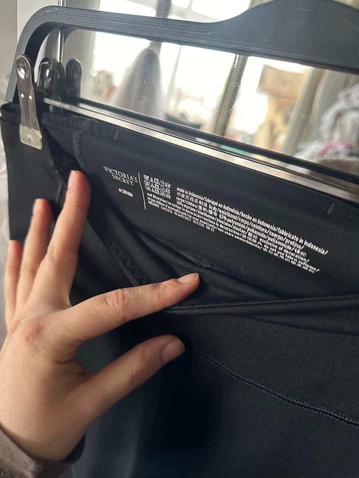 Siyah Kadın Spor Tayt Velcro Detaylı - Görsel 2