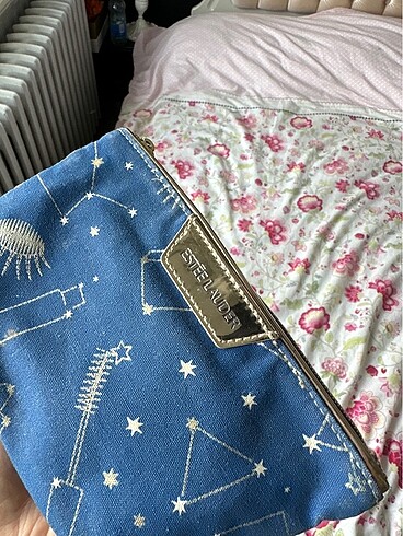 Estee Lauder Estee lauder makeup bag