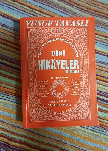 Çeşitli dini kitaplar