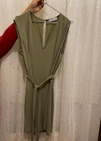 Mango Kadın V Yaka Kısa Tulum, Kemerli, Salaş Kesim - Görsel 6