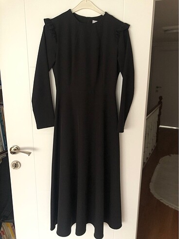 38 Beden Siyah abiye elbise