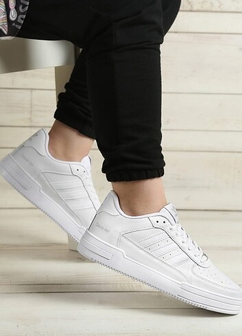 Adidas spor ayakkabı 