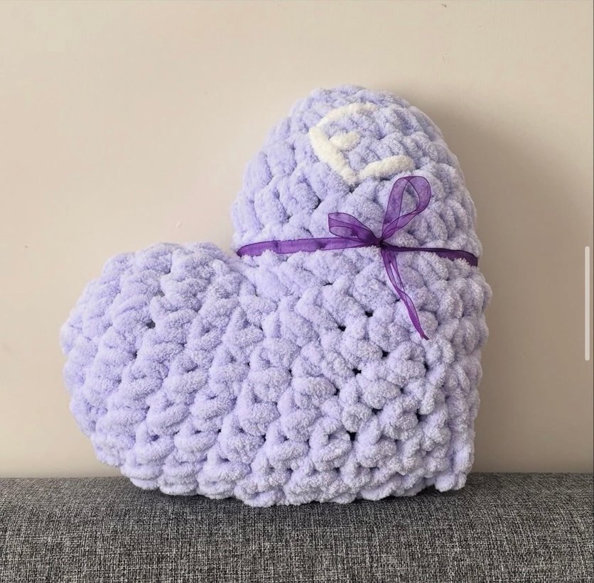 Nakışlı Pembe Örgü Çocuk Yastığı - Görsel 4