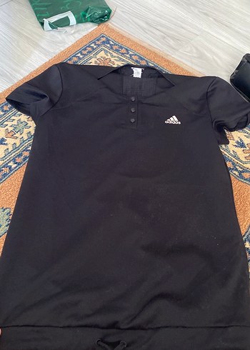 Adidas SiyahKısa Kollu Tişört