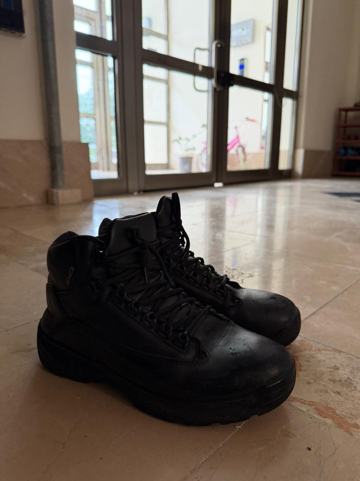 Siyah Erkek Minimalist Tokalı Bot - Görsel 3