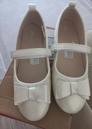 Kız Çocuk Beyaz Fiyonk Detaylı Babet - Görsel 9