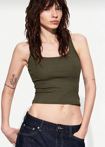 Bershka Crop Atlet