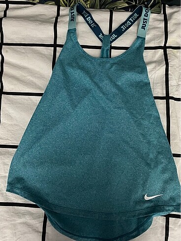 Nike askılı bluz