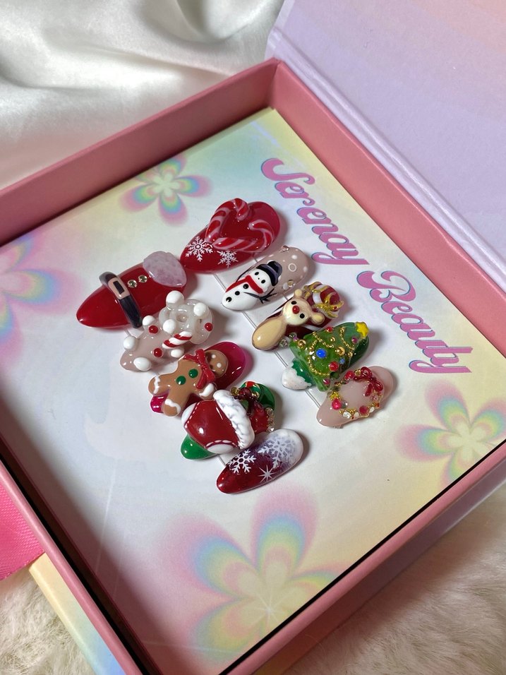 Renkli Yılbaşı Temalı Tırnak Süslü tırnak - Görsel 2