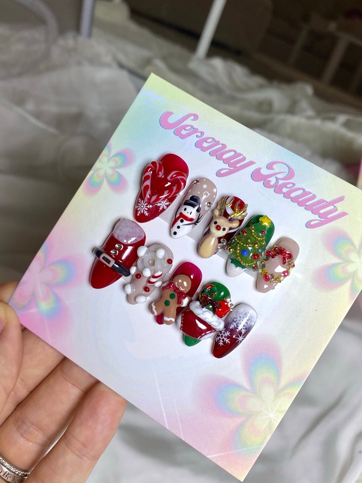 Renkli Yılbaşı Temalı Tırnak Süslü tırnak - Görsel 3