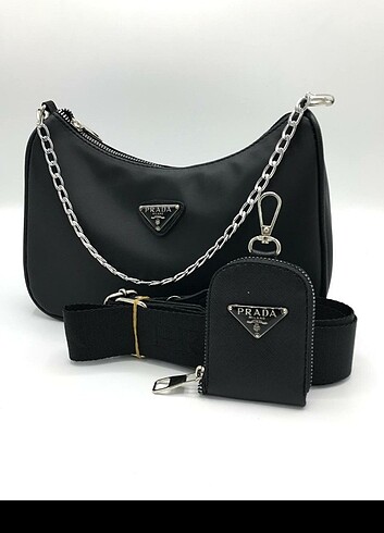 Prada çapraz çanta 