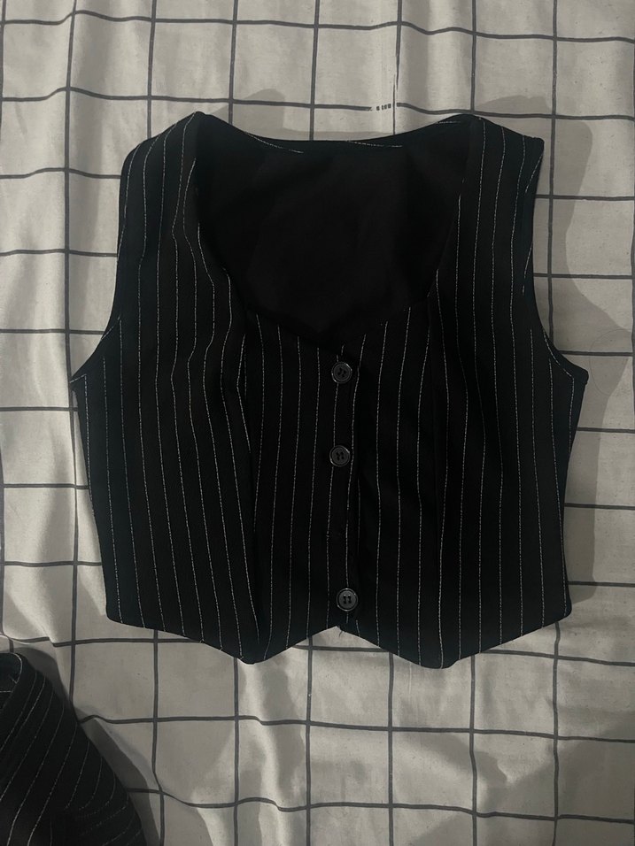 çizgili takım - Görsel 3