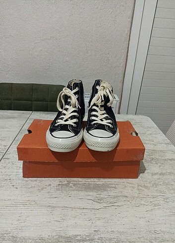 37 Beden Converse Chuck 70 Bilekli 