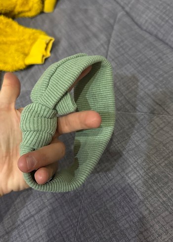 Yeşil Örgü Çocuk Saç Bandı - Görsel 2