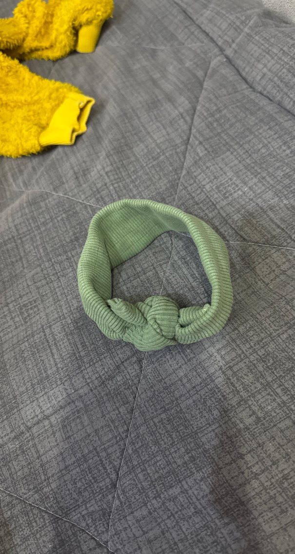 Yeşil Örgü Çocuk Saç Bandı - Görsel 3