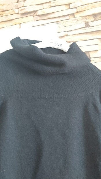 Boğazlı yırtmaçlı  siyah elbise - Görsel 6